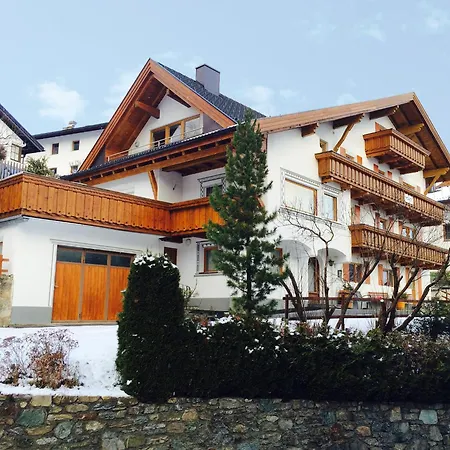 Haus Schoenjochl By Chatel Reizen Vendégház Fiss