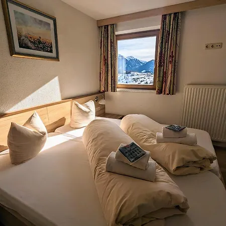 Guest house Haus Schoenjochl By Chatel Reizen Fiss